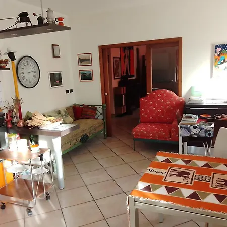 Alojamento de Acomodação e Pequeno-almoço Il Melograno 4*