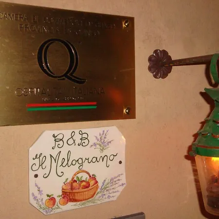 Il Melograno Bed & Breakfast *