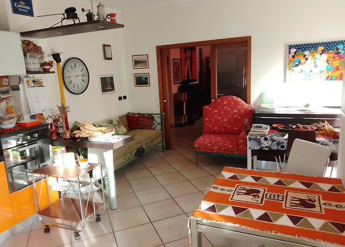 Alojamento de Acomodação e Pequeno-almoço Il Melograno 4*